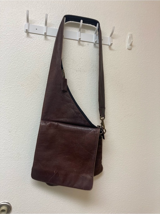 Ralph Lauren Handbags - RALPH LAUREN Vintage Brown Leather Sling Messenger Bag